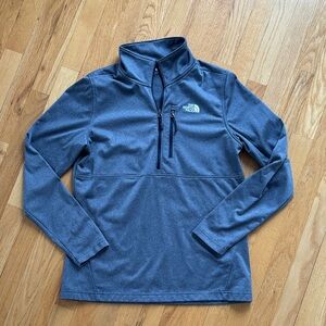 Women’s mid-weight Northface Quarter Zip